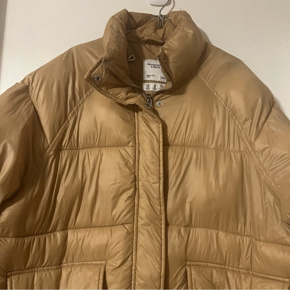 Abercrombie & Fitch Oversized Utility Puffer Jacket in Tan Sz L Water Resistant - Picture 5 of 16